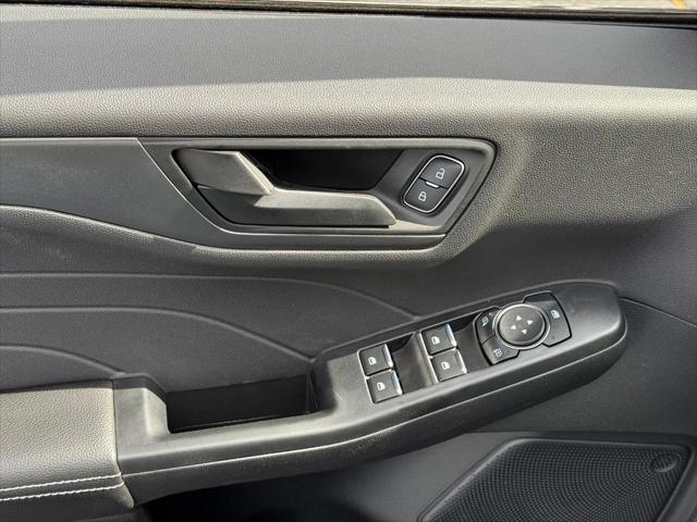 new 2025 Ford Escape car, priced at $29,747