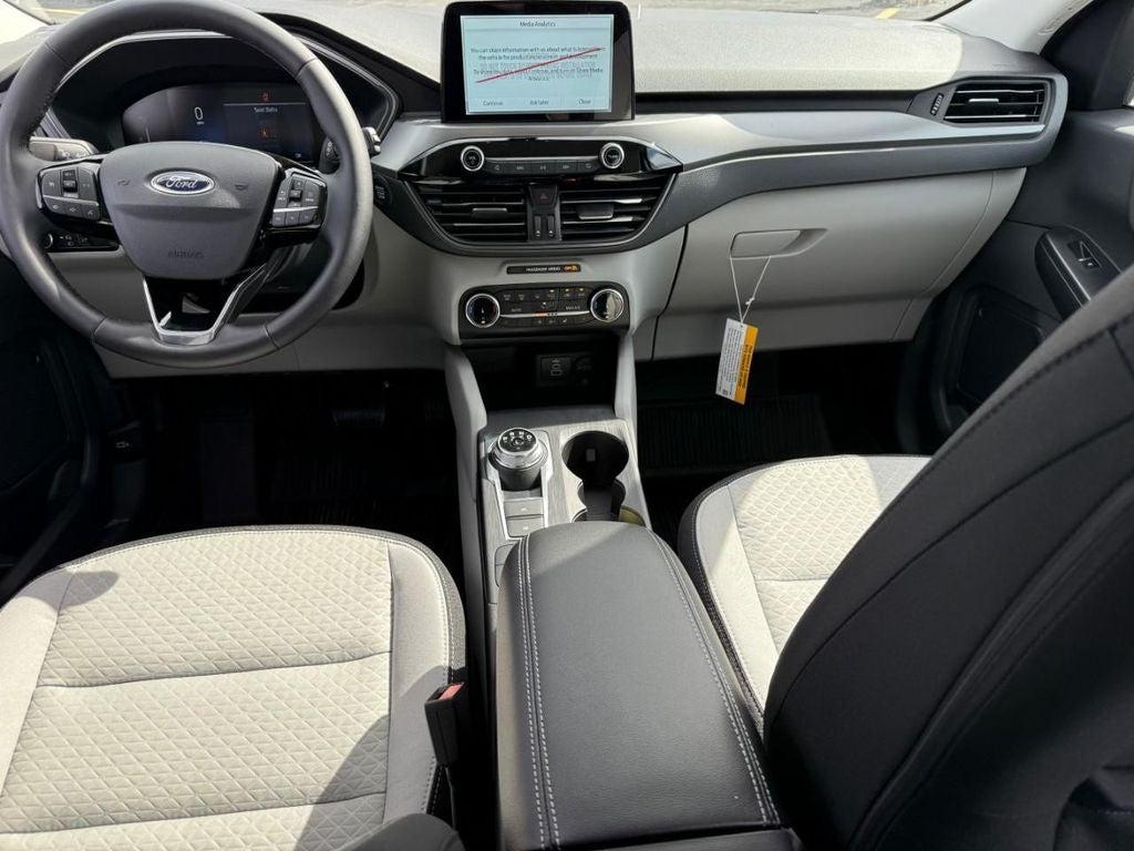 new 2025 Ford Escape car, priced at $27,040