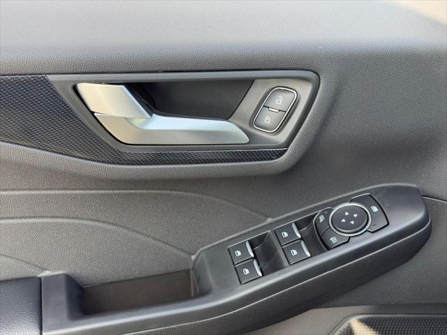 new 2025 Ford Escape car, priced at $28,616