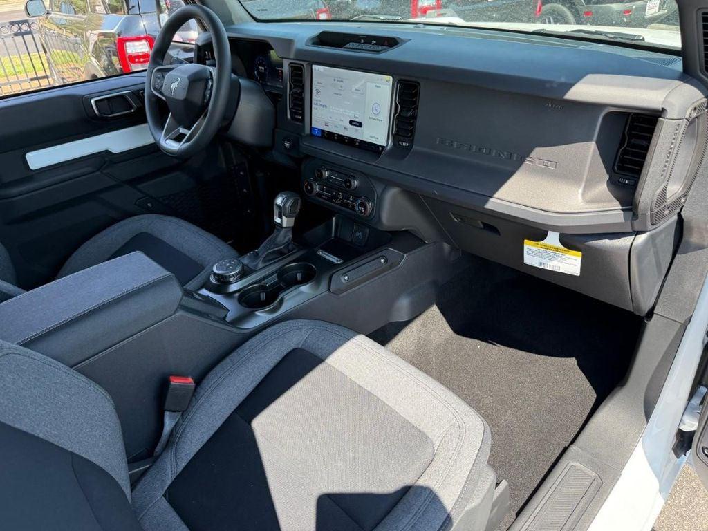new 2025 Ford Bronco car, priced at $39,385