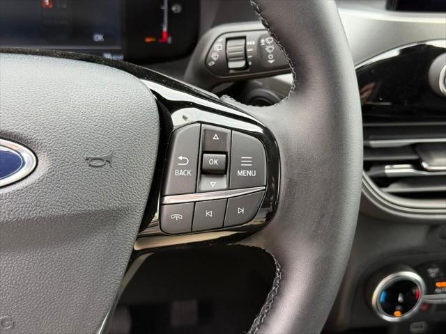 new 2025 Ford Escape car, priced at $28,462