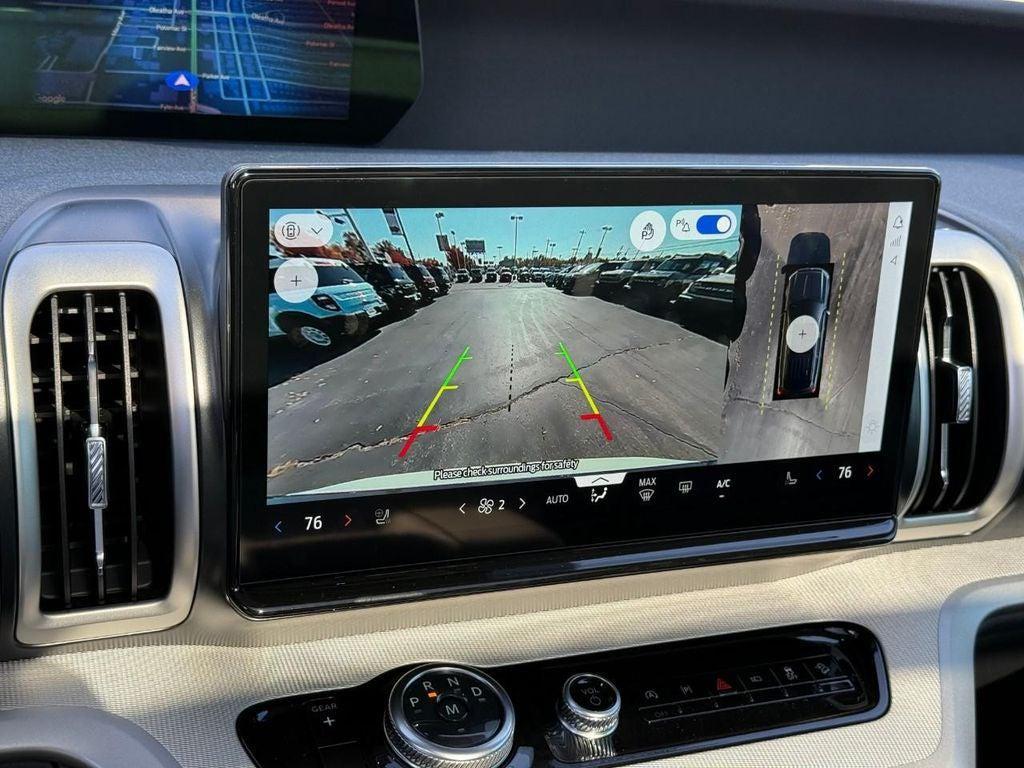 new 2025 Ford Expedition car, priced at $75,795