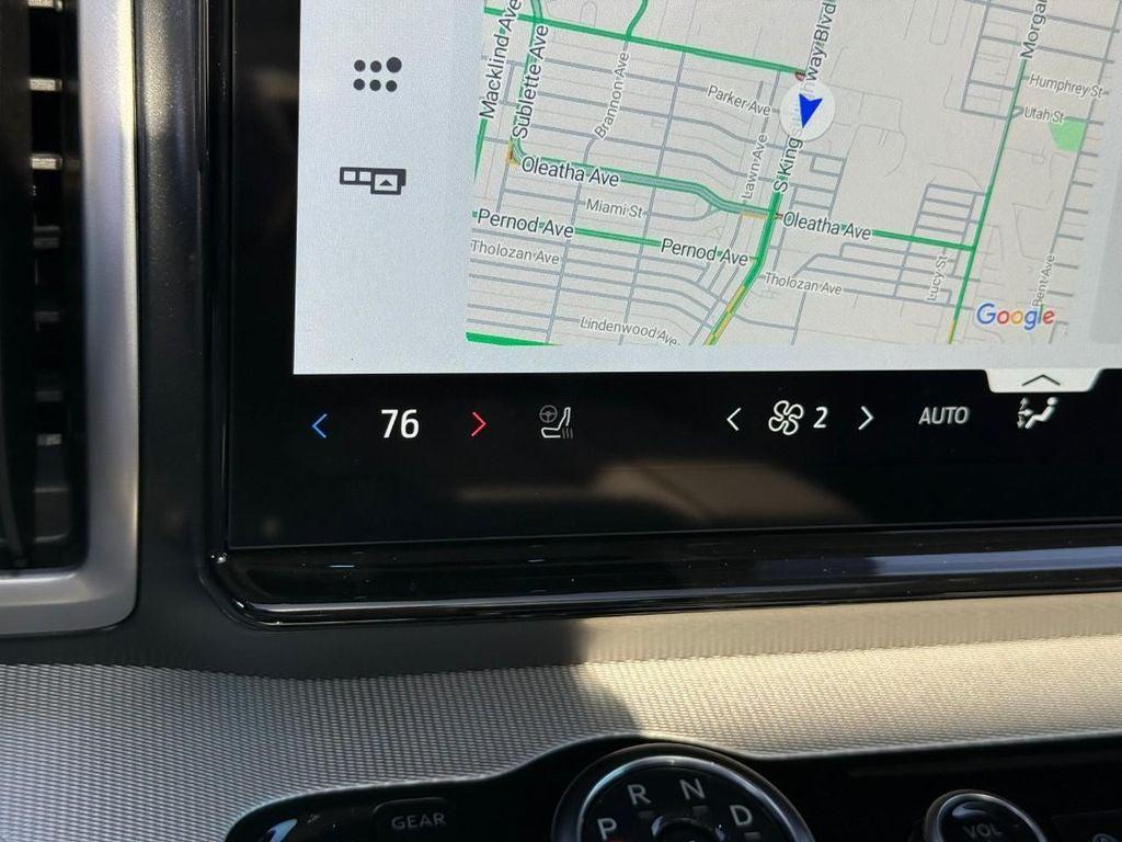 new 2025 Ford Expedition car, priced at $75,795