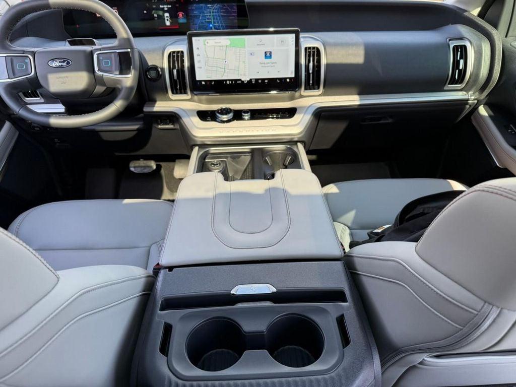 new 2025 Ford Expedition car, priced at $75,795