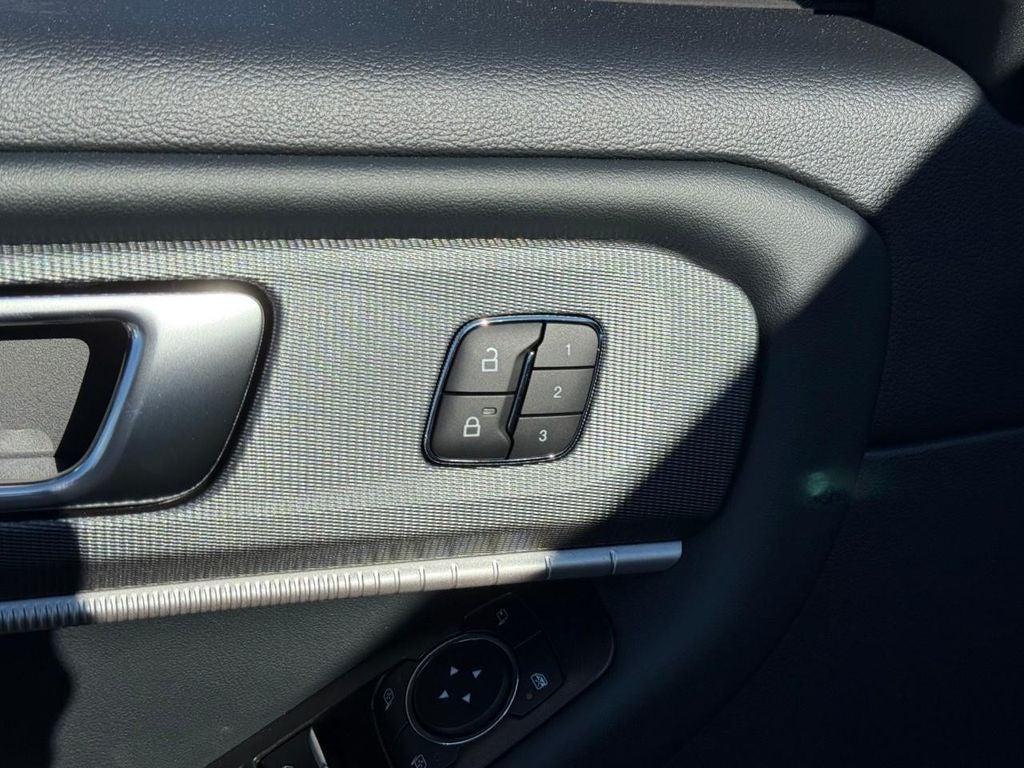 new 2025 Ford Explorer car, priced at $54,425