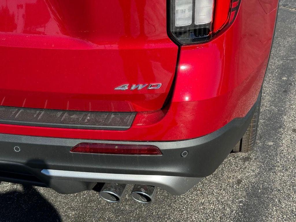 new 2025 Ford Explorer car, priced at $57,957