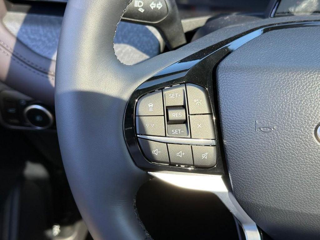 new 2025 Ford Explorer car, priced at $57,957