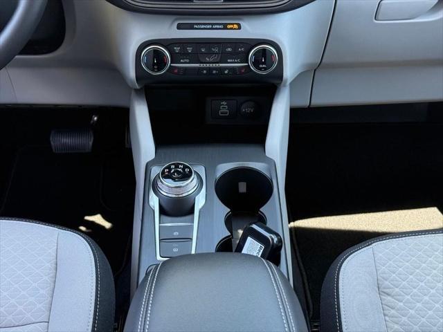 new 2025 Ford Escape car, priced at $29,881