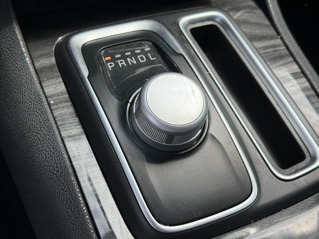 used 2021 Chrysler 300 car, priced at $18,383