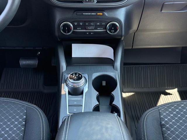 new 2025 Ford Escape car, priced at $30,410