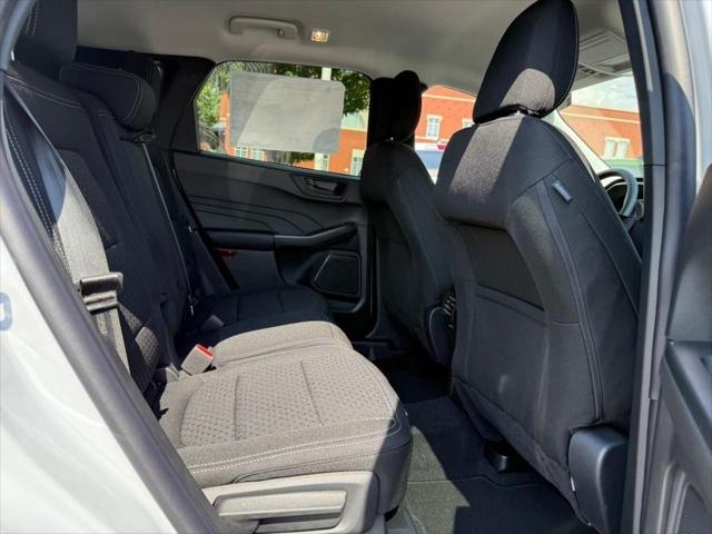 new 2025 Ford Escape car, priced at $26,385