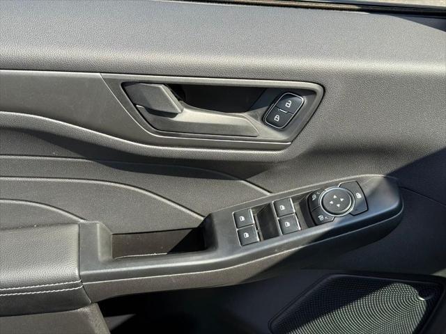 new 2025 Ford Escape car, priced at $26,385