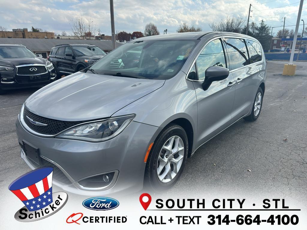used 2017 Chrysler Pacifica car, priced at $12,875
