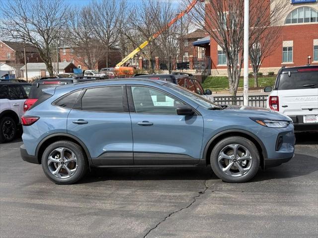 new 2025 Ford Escape car, priced at $30,638