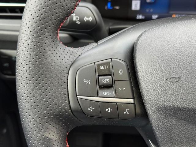 new 2025 Ford Escape car, priced at $30,638