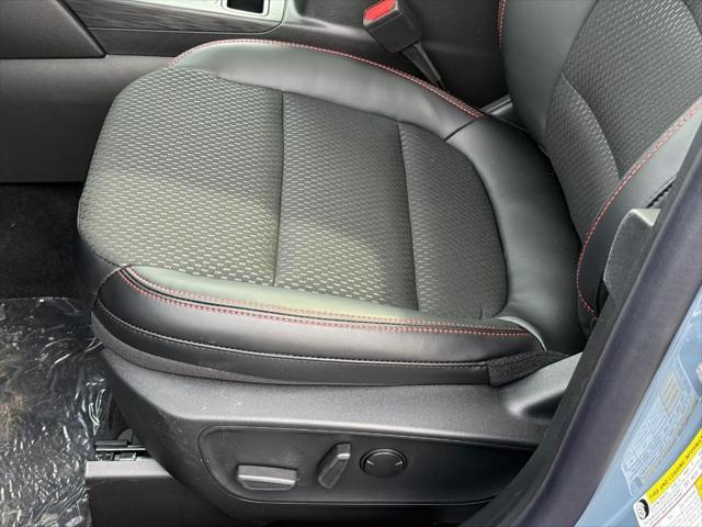 new 2025 Ford Escape car, priced at $30,638