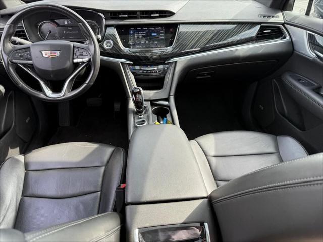 used 2023 Cadillac XT6 car, priced at $31,995