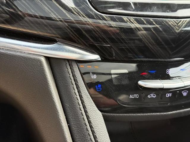 used 2023 Cadillac XT6 car, priced at $31,995