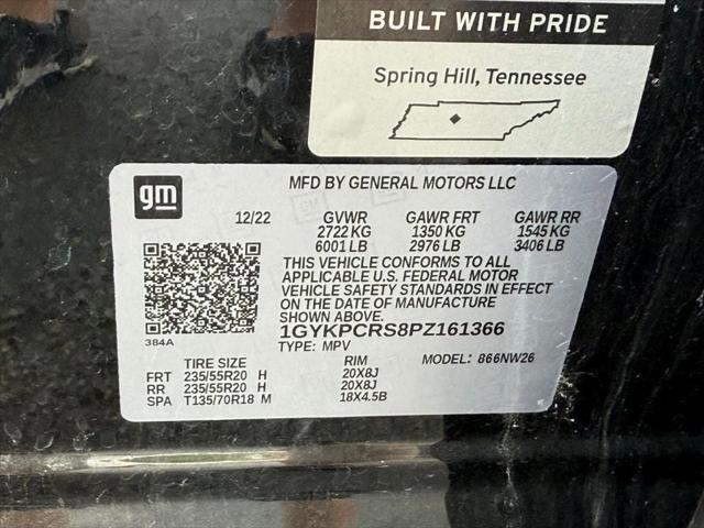 used 2023 Cadillac XT6 car, priced at $31,995