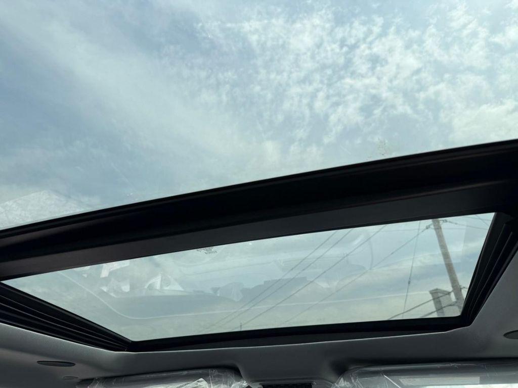 new 2025 Ford F-250 car, priced at $81,055