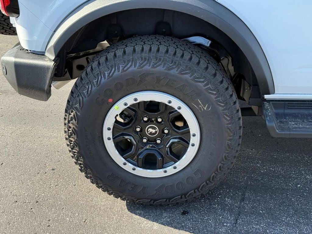 new 2025 Ford Bronco car, priced at $58,443