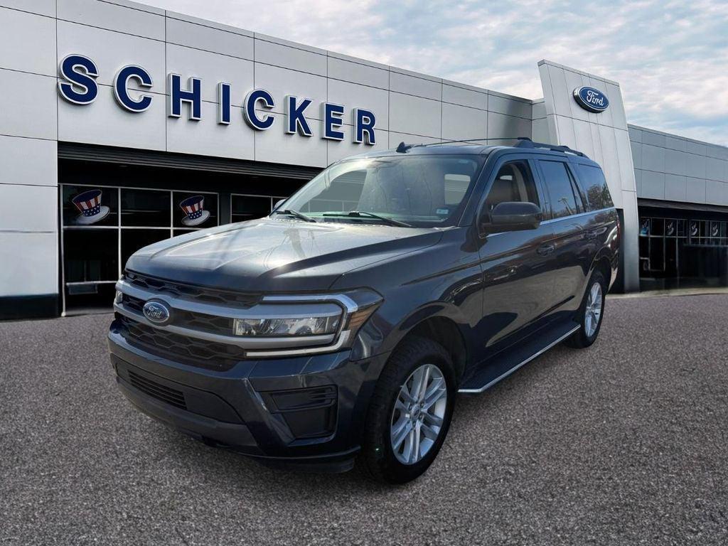 used 2022 Ford Expedition car, priced at $35,000