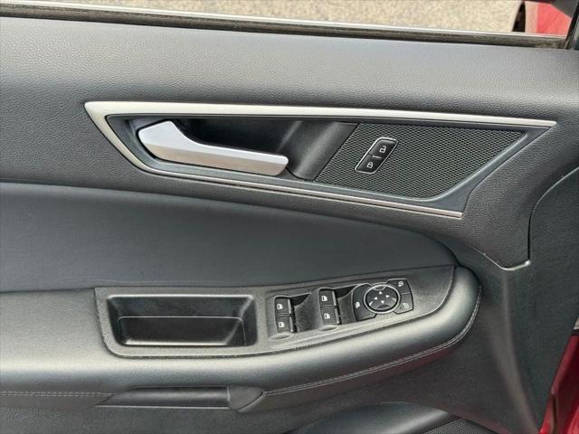 used 2024 Ford Edge car, priced at $27,636