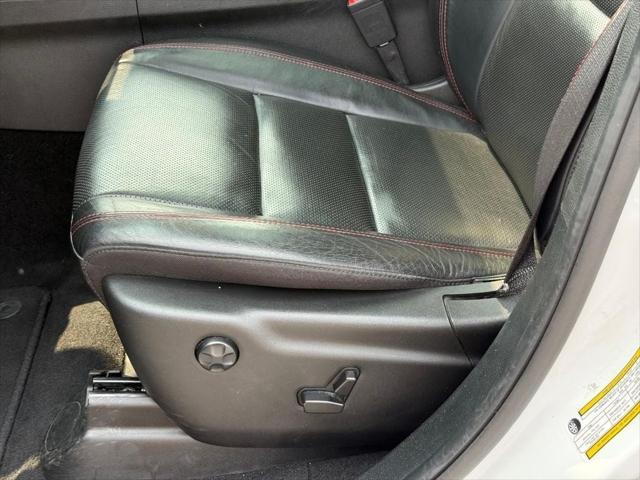 used 2023 Dodge Durango car, priced at $30,906