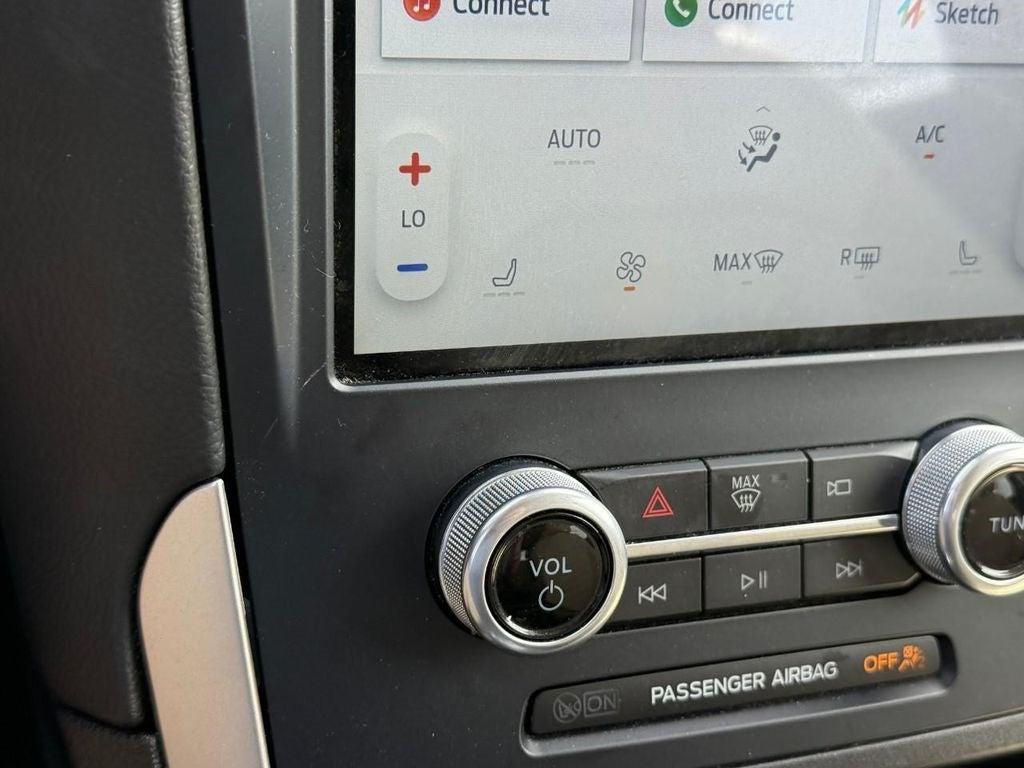 used 2022 Ford Edge car, priced at $20,000