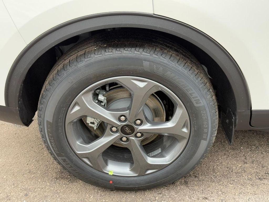 new 2025 Ford Escape car, priced at $28,865