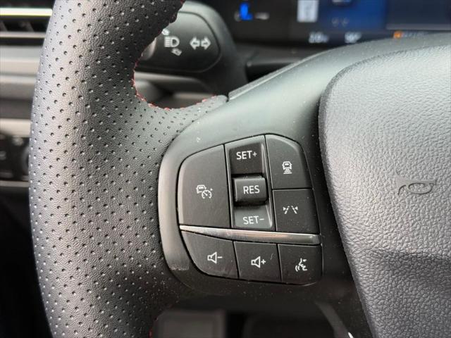 new 2025 Ford Escape car, priced at $31,384