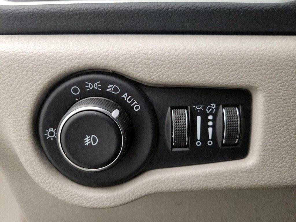 used 2022 Chrysler Pacifica car, priced at $24,998