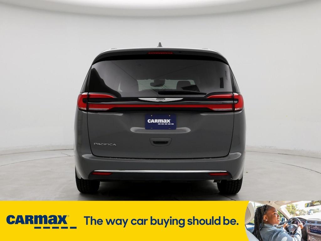 used 2022 Chrysler Pacifica car, priced at $24,998
