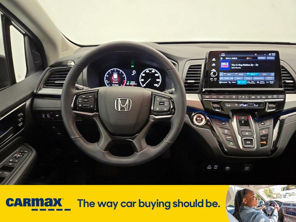 used 2025 Honda Odyssey car, priced at $46,998