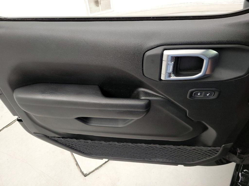 used 2025 Jeep Wrangler car, priced at $31,998