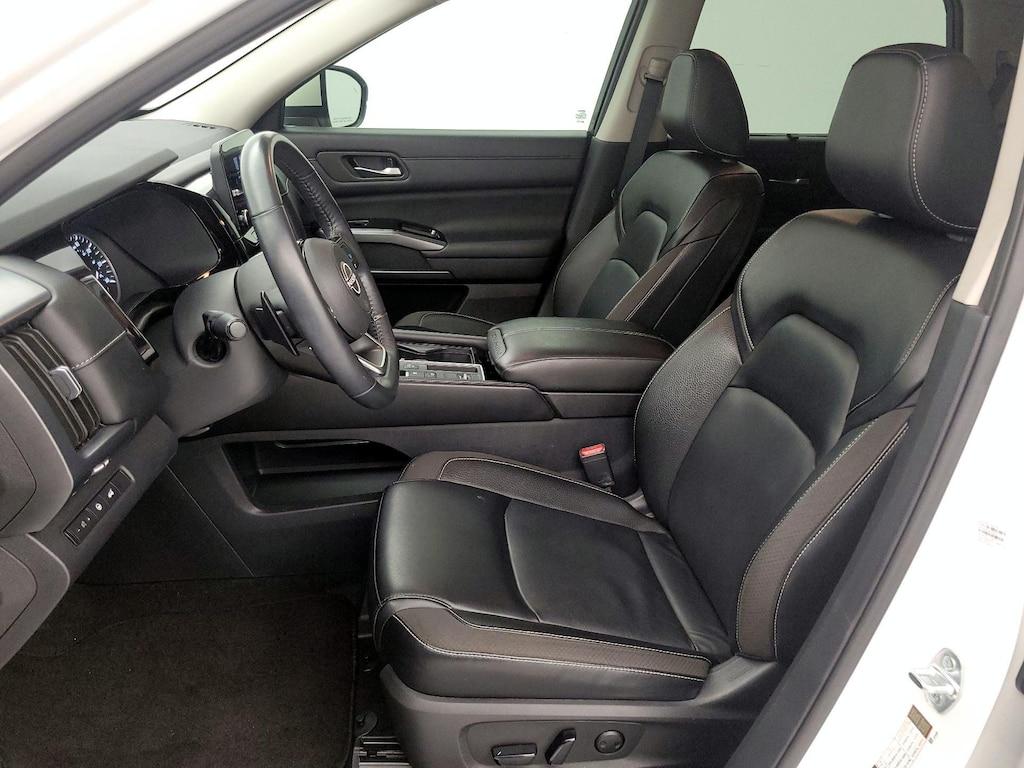 used 2023 Nissan Pathfinder car, priced at $30,998