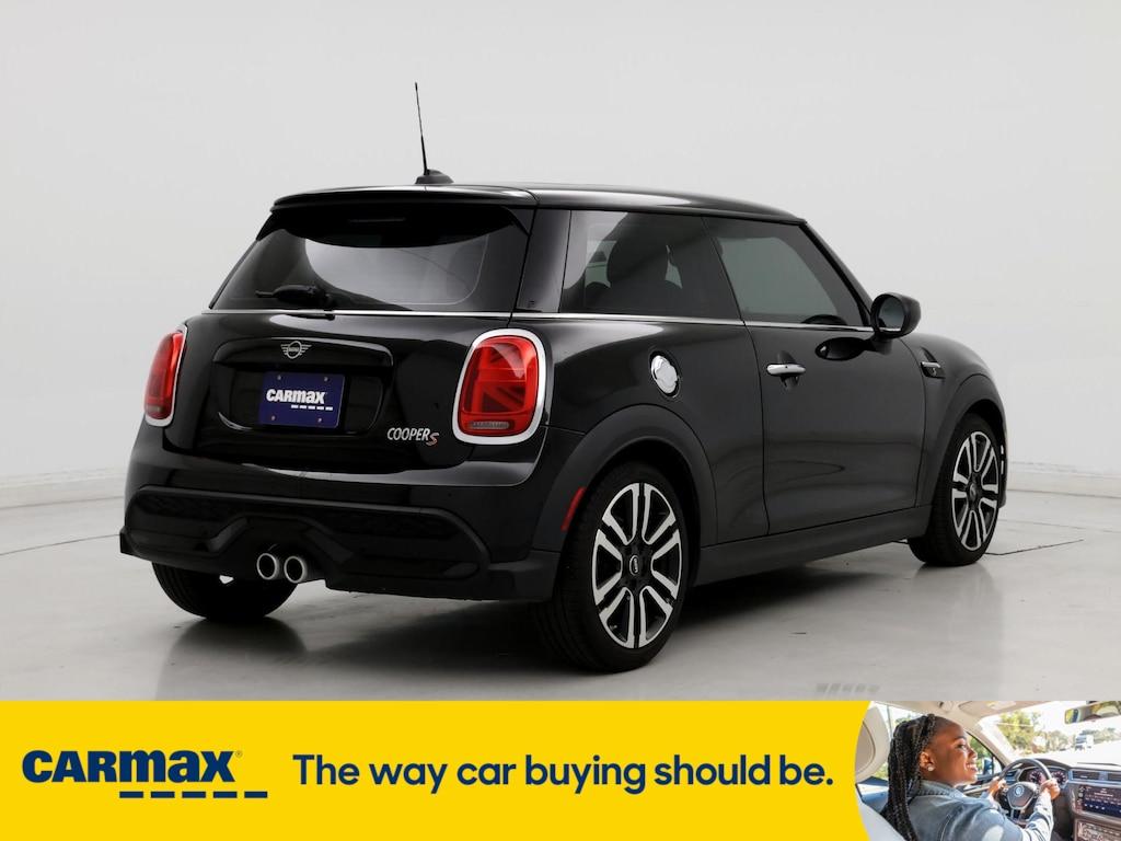 used 2022 MINI Hardtop car, priced at $24,998