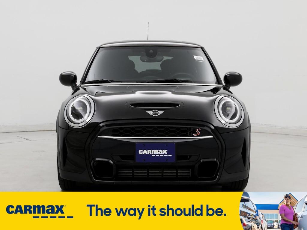 used 2022 MINI Hardtop car, priced at $24,998