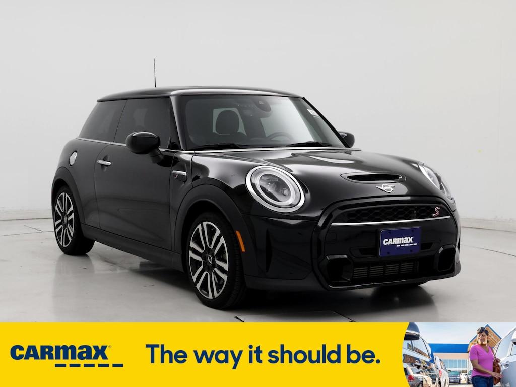 used 2022 MINI Hardtop car, priced at $24,998