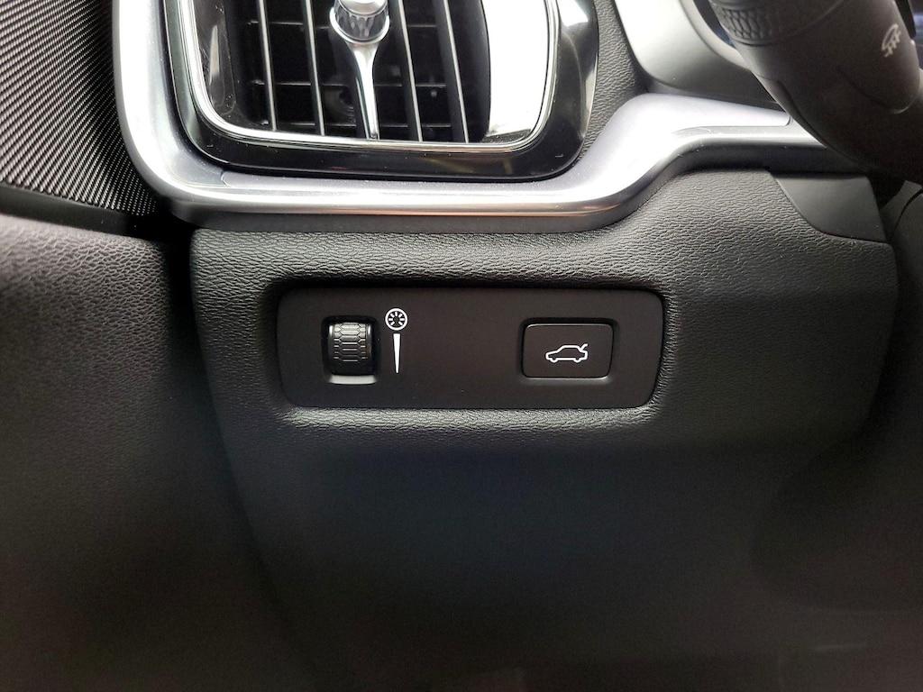 used 2020 Volvo V60 Cross Country car, priced at $31,998