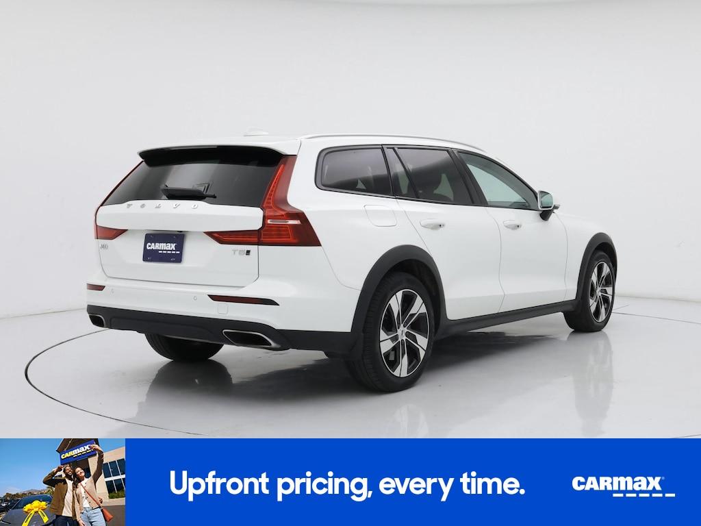 used 2020 Volvo V60 Cross Country car, priced at $31,998
