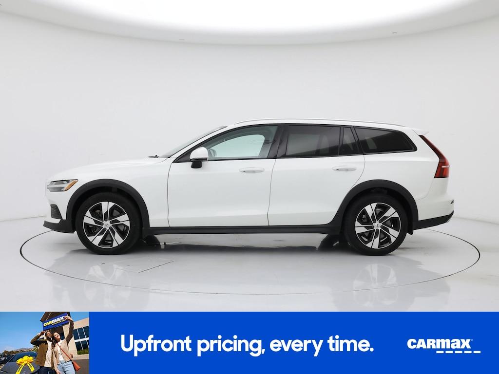 used 2020 Volvo V60 Cross Country car, priced at $31,998