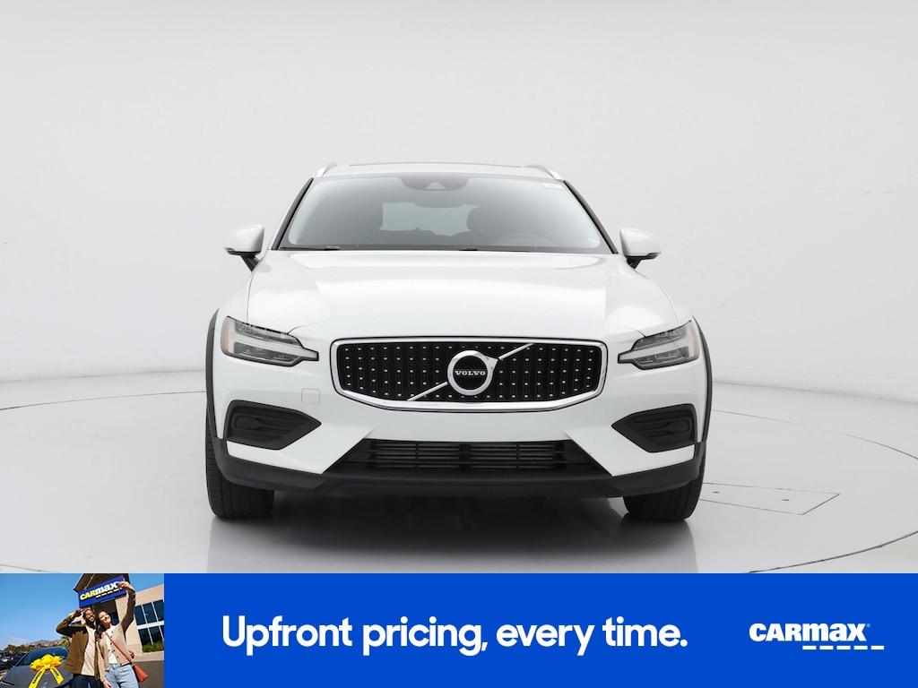 used 2020 Volvo V60 Cross Country car, priced at $31,998