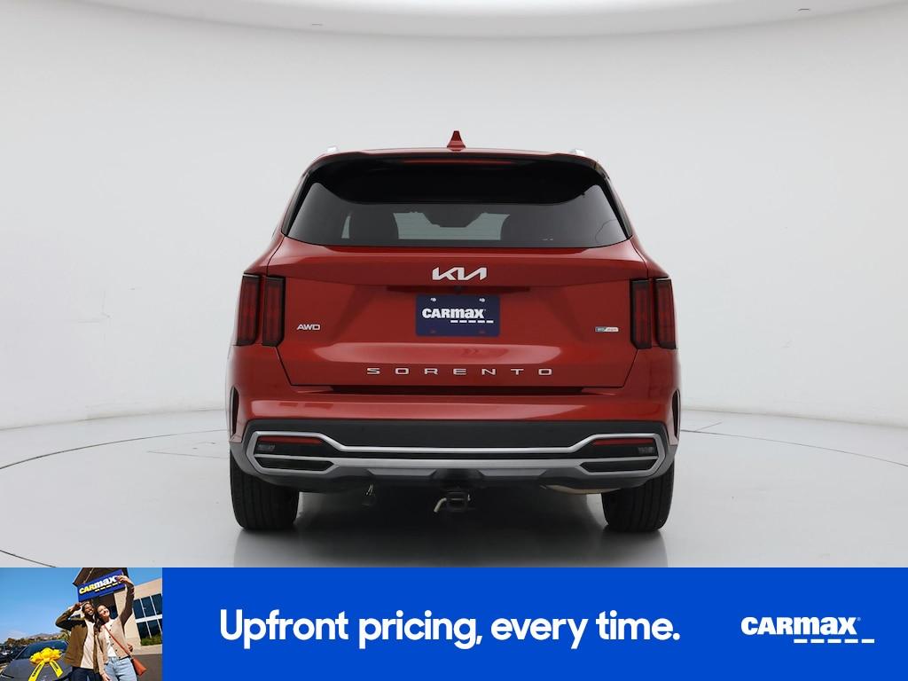 used 2022 Kia Sorento Plug-In Hybrid car, priced at $27,998