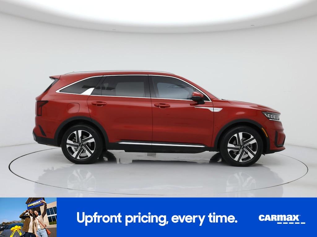 used 2022 Kia Sorento Plug-In Hybrid car, priced at $27,998