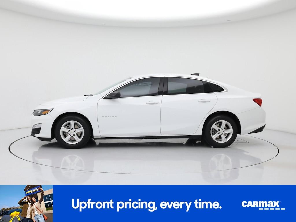 used 2022 Chevrolet Malibu car, priced at $18,998