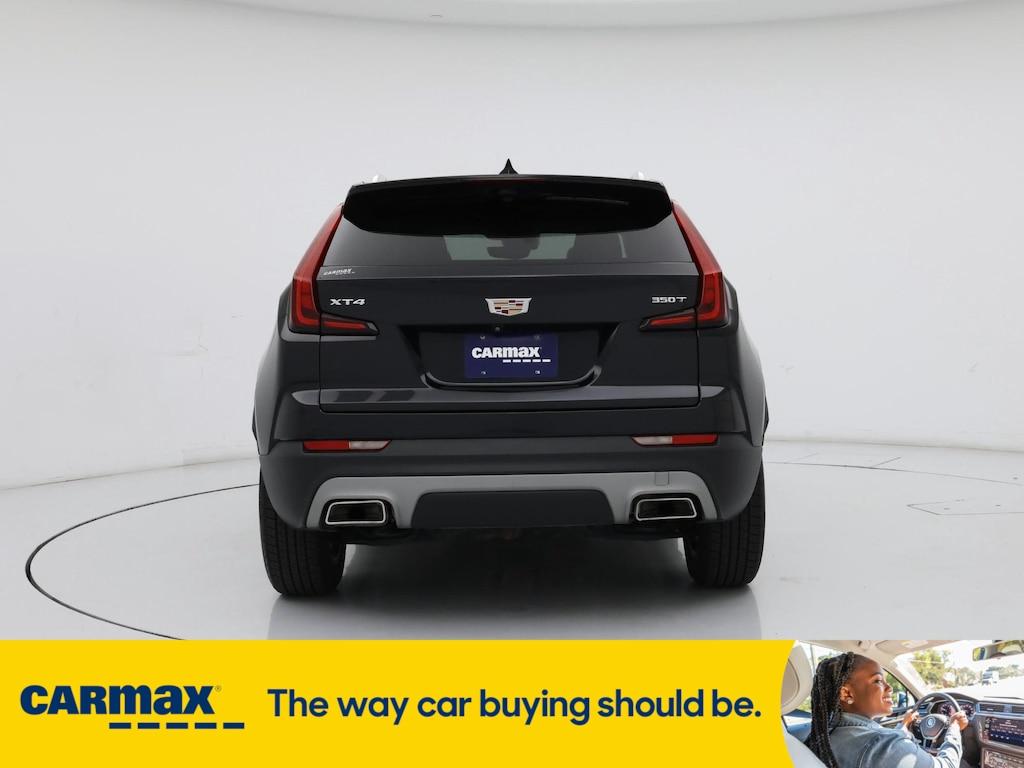 used 2022 Cadillac XT4 car, priced at $27,998