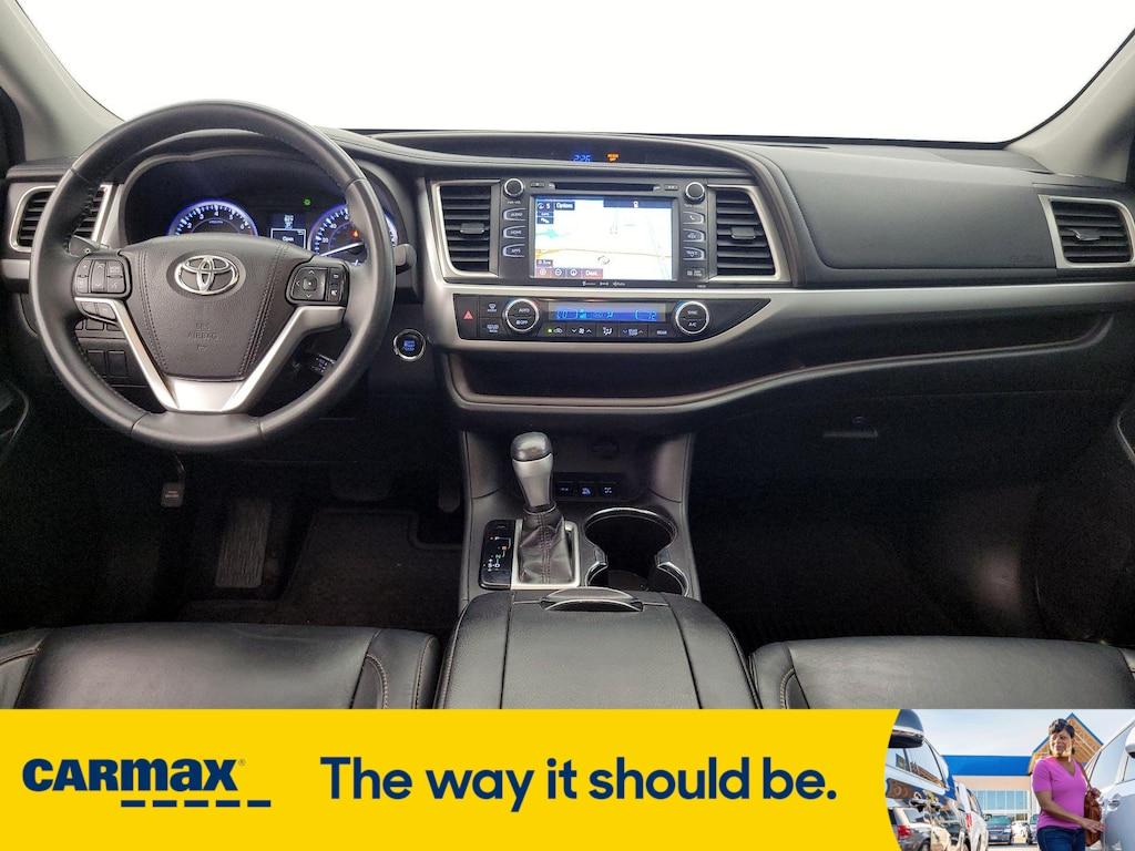 used 2016 Toyota Highlander car, priced at $22,998