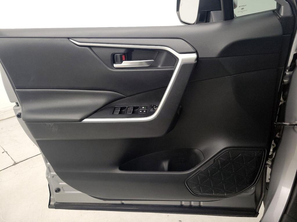 used 2020 Toyota RAV4 car, priced at $26,998