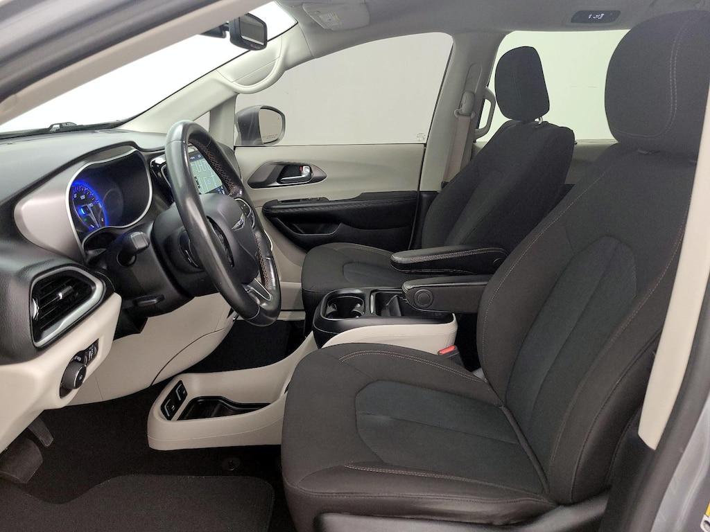 used 2020 Chrysler Pacifica car, priced at $21,998